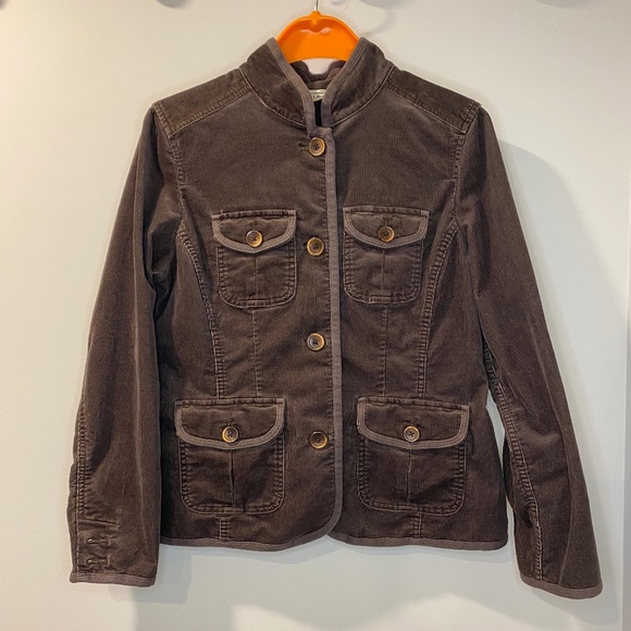 L.L. Bean corduroy jacket ladies size medium. - Picture 1 of 6